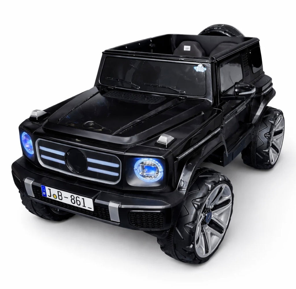 Giant size Jeep Desert Edition toy vehicle by Tahito Toys featuring rugged desert-themed design and large, durable plastic construction