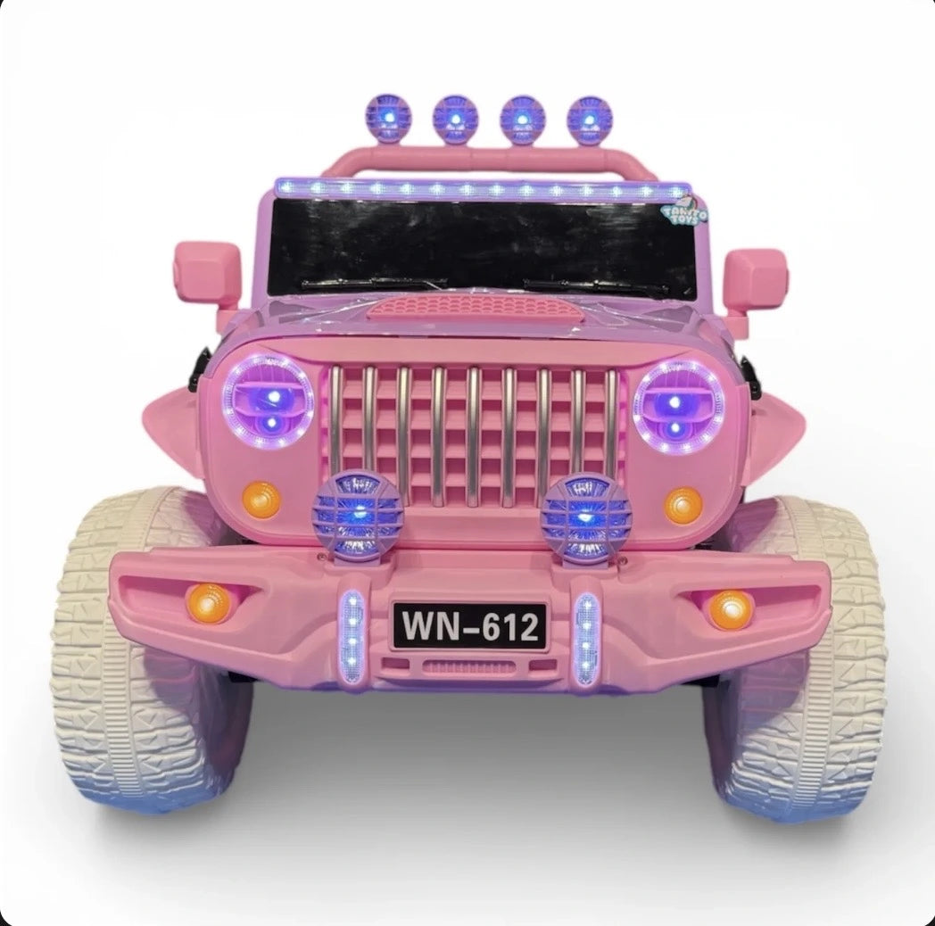 Big girls' Tahito Toys Jeep Wrangler ride-on toy with realistic design and vibrant colors, perfect for outdoor play.