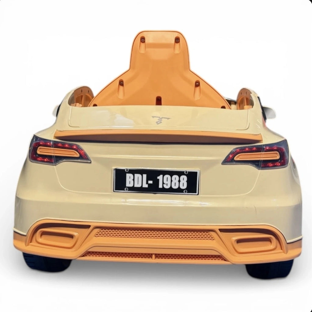 Tahito Toys Tesla toy car model with detailed exterior design and realistic features for children and collectors.