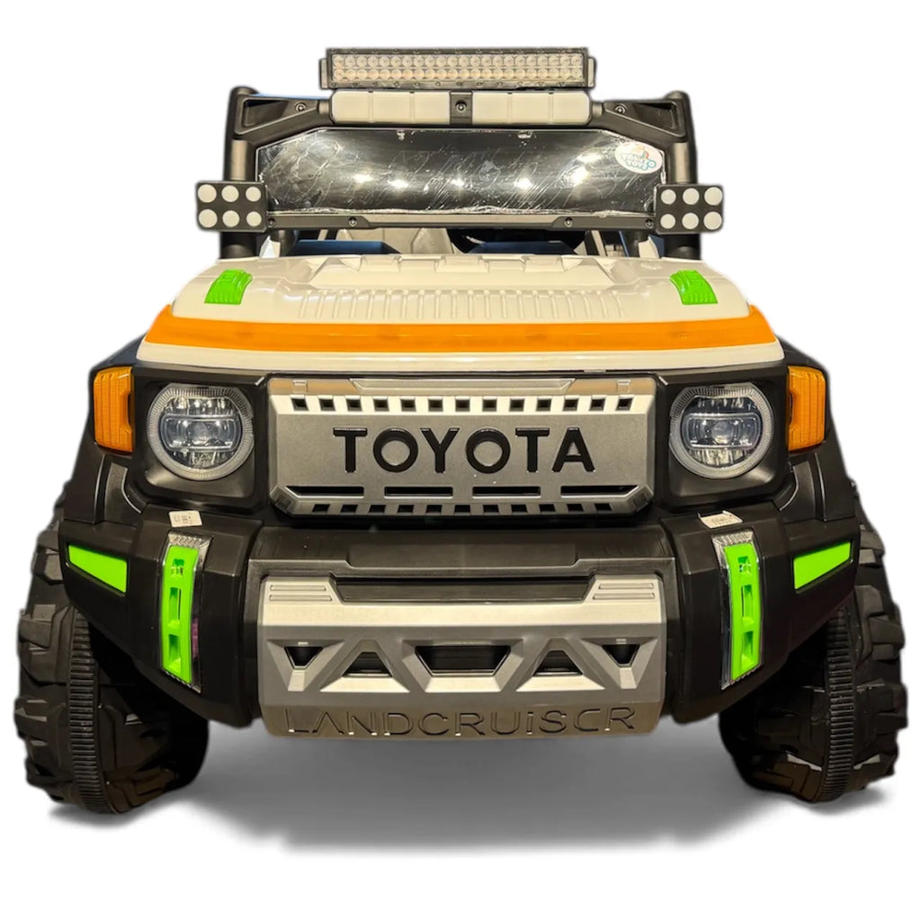 Toyota Land Cruiser Tahito toys